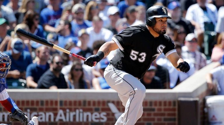 Chicago White Sox's Melky Cabrera singles off Chicago