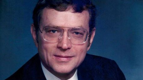 Michael Bradfield in the 1980s. Credit Federal Reserve