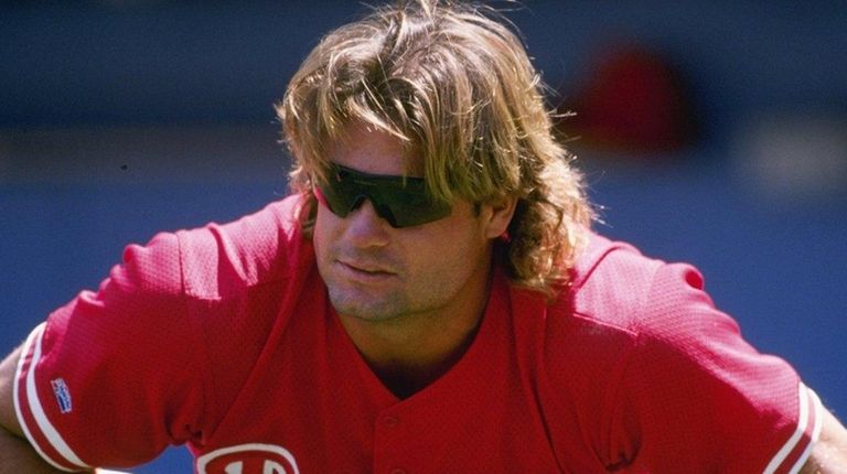 Darren Daulton of the Philadelphia Phillies streches before