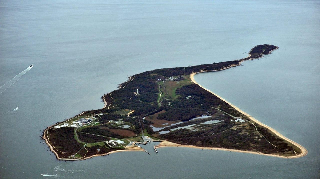 Open island. Плам Айленд остров. Плам (остров, Массачусетс). Plum Island фото.