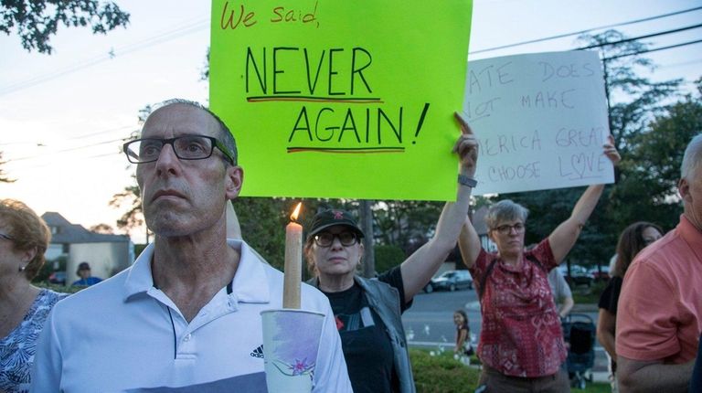 Leslie Dreifus, of East Rockaway, left, and Daryl