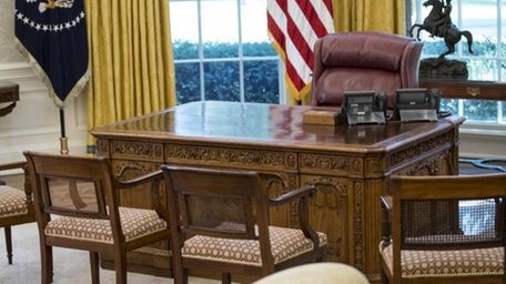 The newly refreshed Oval Office of the White
