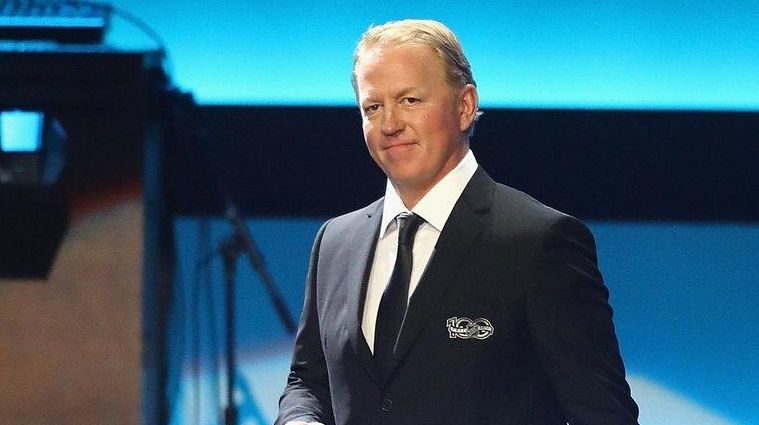 Former NHL player Brian Leetch is introduced during