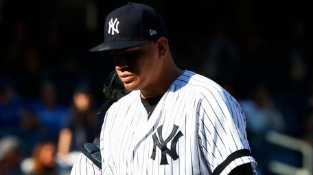Dellin Betances of the New York Yankees hands