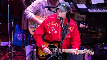 Russ Ringsak, longtime truck driver for Garrison Keillor's
