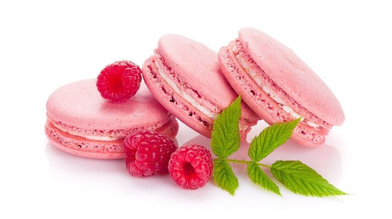 Pink raspberry macaron cookies.