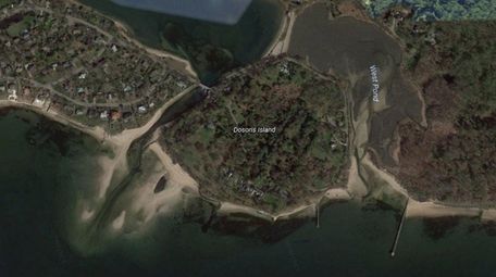There are six houses on what is being