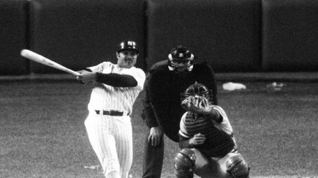 Yankees first baseman Chris Chambliss hits a walk-off