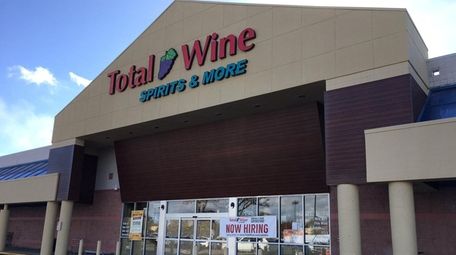 Total Wine & More's first store on Long