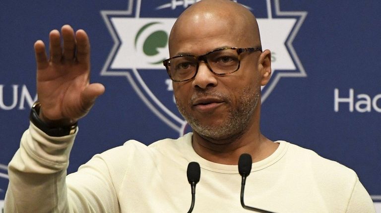 Giants general manager Jerry Reese answers questions from