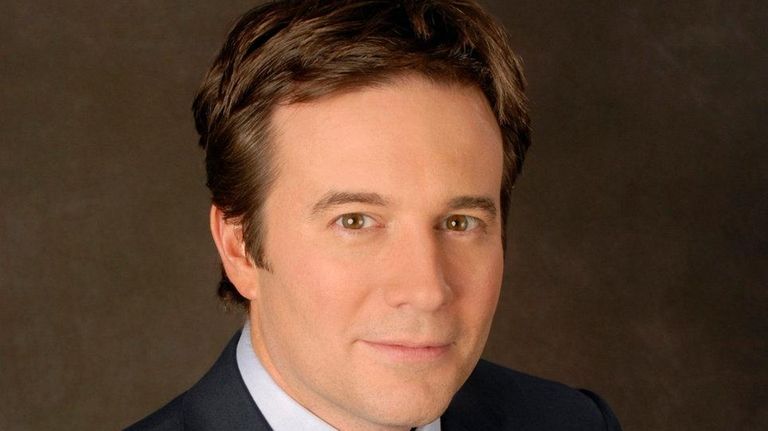Jeff Glor has been named anchor of the