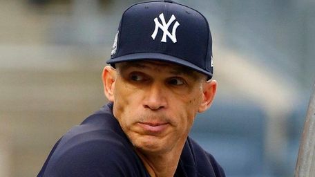 Joe Girardi at Yankees batting practice prior to