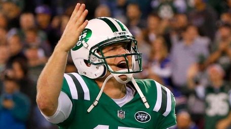 Josh McCown reacts after a touchdown in the