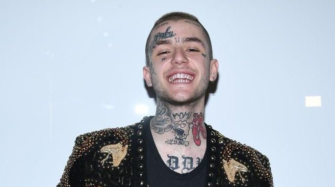 Lil Peep Dies Long Beach Rapper Who Blended Hip Hop And Emo Was