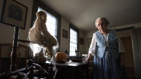 Alice Link, 96, explains how a spinning wheel