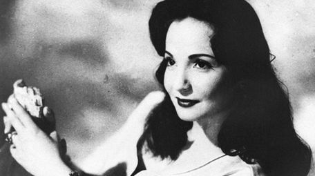 Popular Egyptian singer and actress Shadia in the