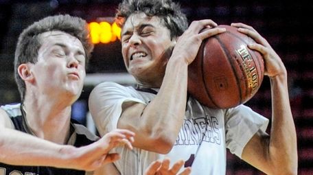 Southampton's Elijah Wingfield drives to basket in last