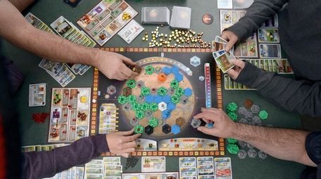 Li S Hobby Game Stores Attract Loyal Players Face Challenges Newsday