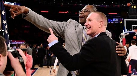 Head coaches Chris Mullin of St. John's and Patrick