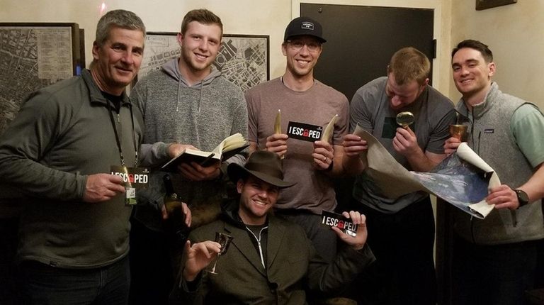 Super Bowl LII: Eagles test teamwork before Super Bowl in Escape Game