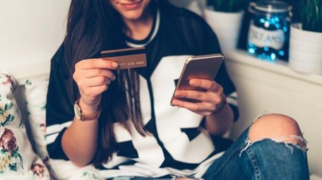 A credit card expert says parents who give