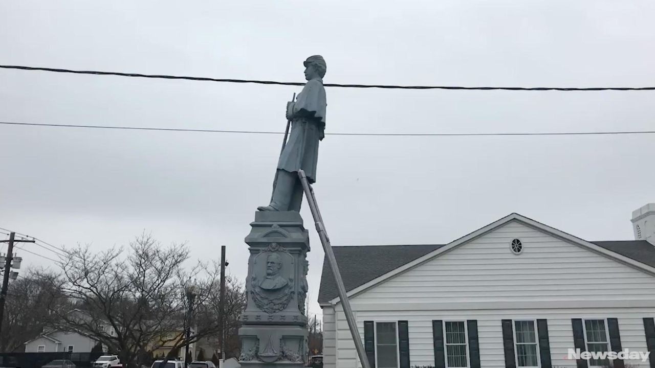 Patchogue to restore a Civil War monument that