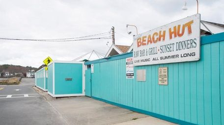 Exterior of the Beach Hut at Meschutt Beach