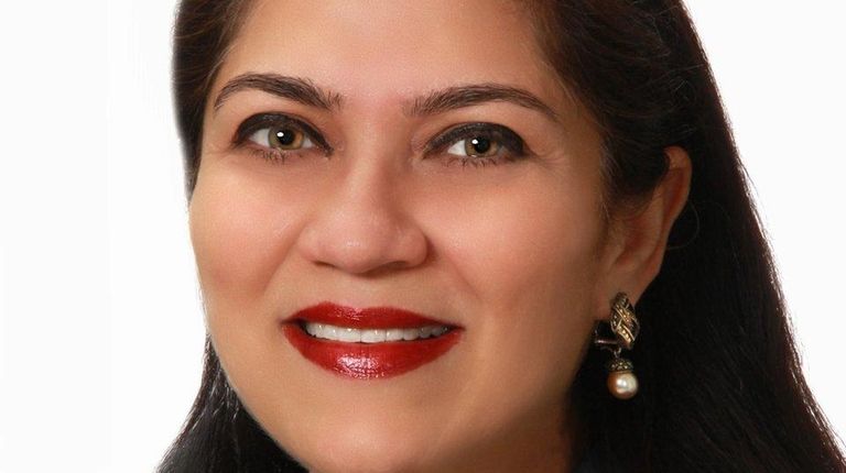 Nandini Bhuchar of Ronkonkoma has joined Douglas Elliman