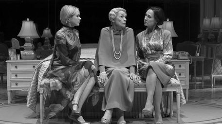 Alison Pill, Glenda Jackson and Laurie Metcalf star
