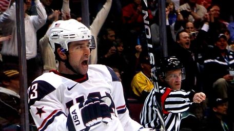 drury usa belongs rangers shows team he scoring celebrates chris his after olympics newsday 2010 vancouver norway goal feb against