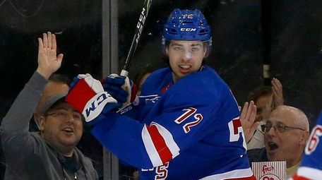 Filip Chytil of the Rangers celebrates his third-period