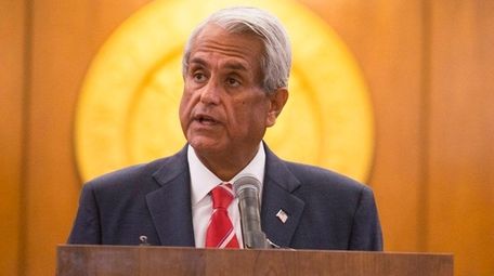 Many Nassau politicos were surprised to see former