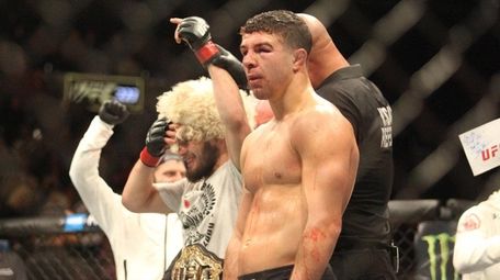 Wantagh's Al Iaquinta reacts after losing to Khabib