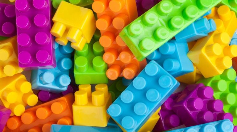 Barnes Noble Hosts Community Lego Building Event Newsday