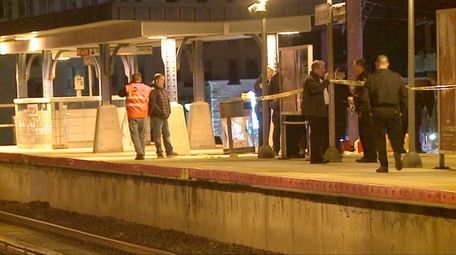MTA police investigate the death of a man