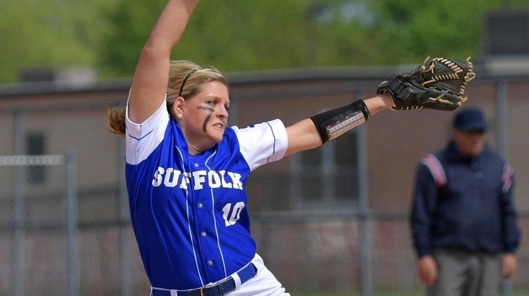 Suffolk CCC pitcher Cori Augustine throws during the