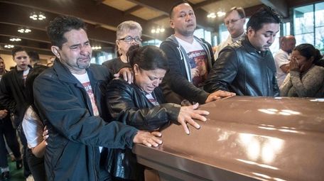 Alejandra Villa's April 20, 2017, photo of Carlos