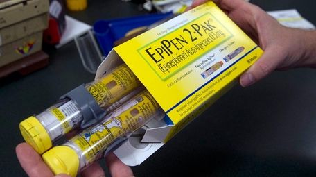 The nationwide device shortage includes EpiPen 0.3 mg,