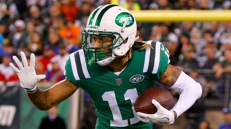 Robby Anderson of the Jets runs with the