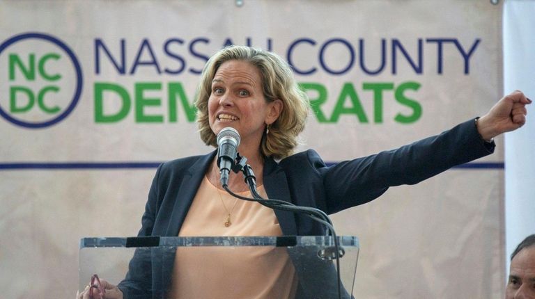 Nassau County Executive Laura Curran will nominate Democrat