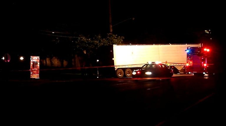 Scene of tractor trailer crash Sunday night in