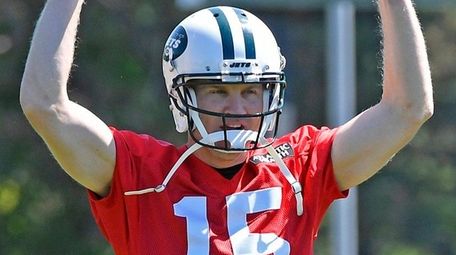 Josh McCown at Jets minicamp on Thursday.