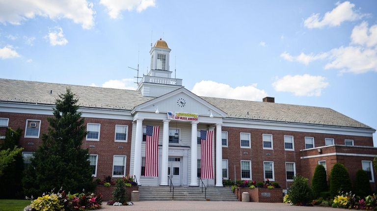 Officials in Democrat-controlled Babylon Town are proposing adding