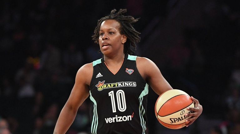 Liberty guard Epiphanny Prince brings the ball up