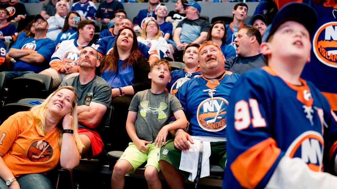 Isles Fans Most Upset About The Manner In Which John Tavares Left Newsday