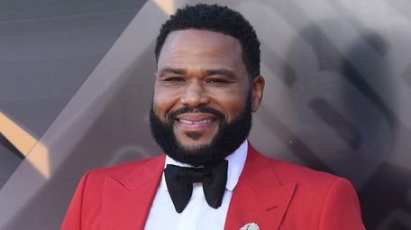 Anthony Anderson attends the 2018 NBA Awards in