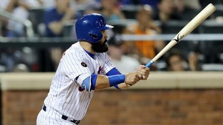 Luis Guillorme's streak of not striking out has