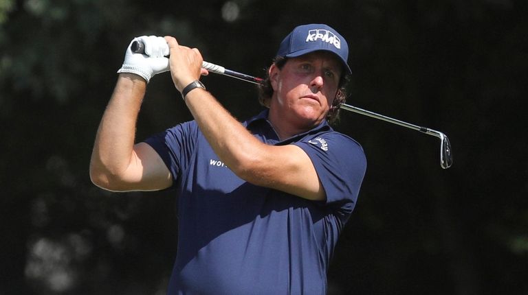 phil mickelson tee time today