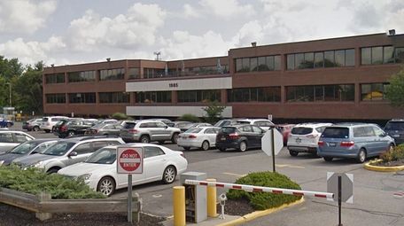 State Farm will close its office at 1985