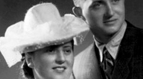 Annie Bleiberg with husband David Bleiberg on their